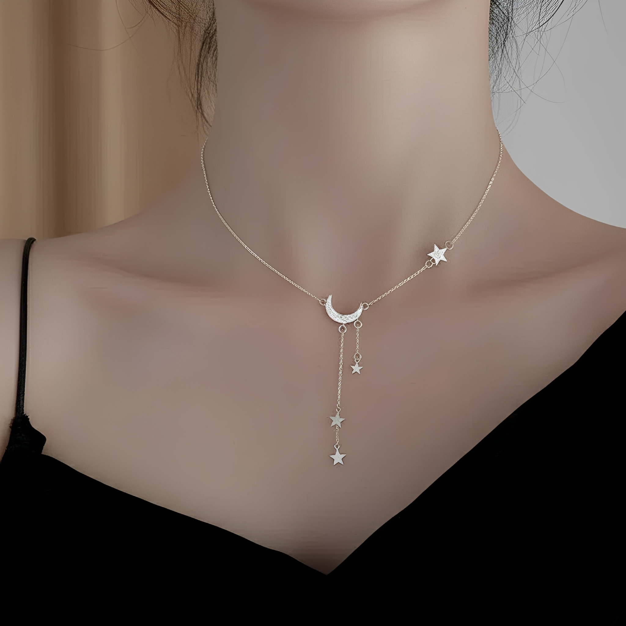 Lunara – Silberne Kette mit Mond und Sternen