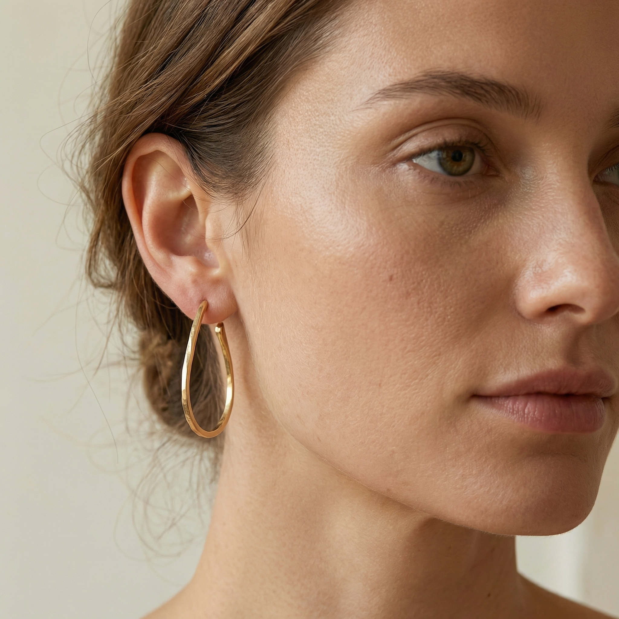 Livia – Vintage Goldene Elegante Ohrringe