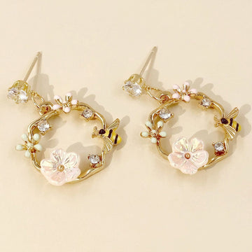 Damen Ohrringe mit Blumenkranz-Muster (Paar)