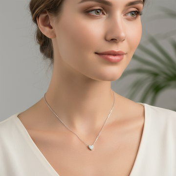Juliet – Herz-Kette mit Funkelndem Akzent