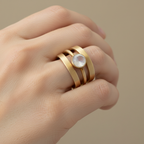 Jaira – Vintage-Ring aus Gelbgold mit integriertem Mondstein