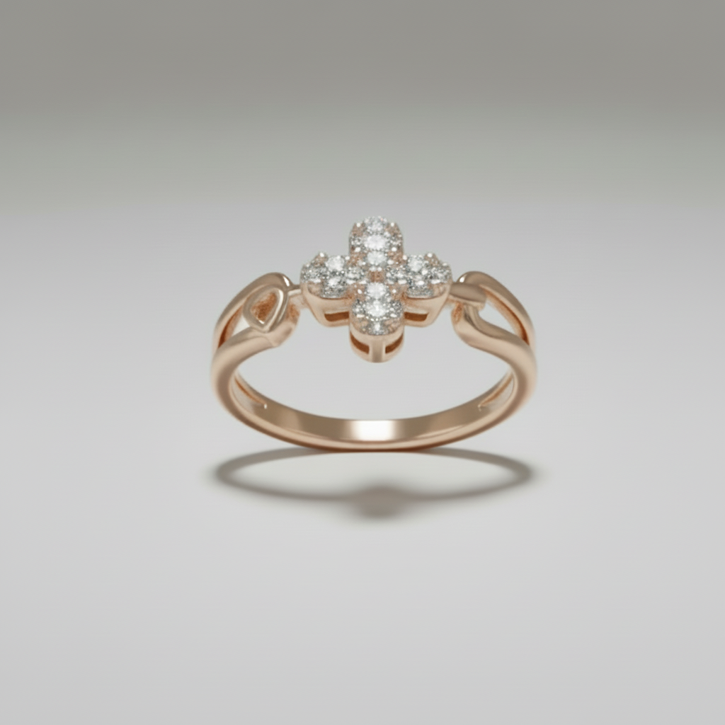 Goldring mit Kristallklee