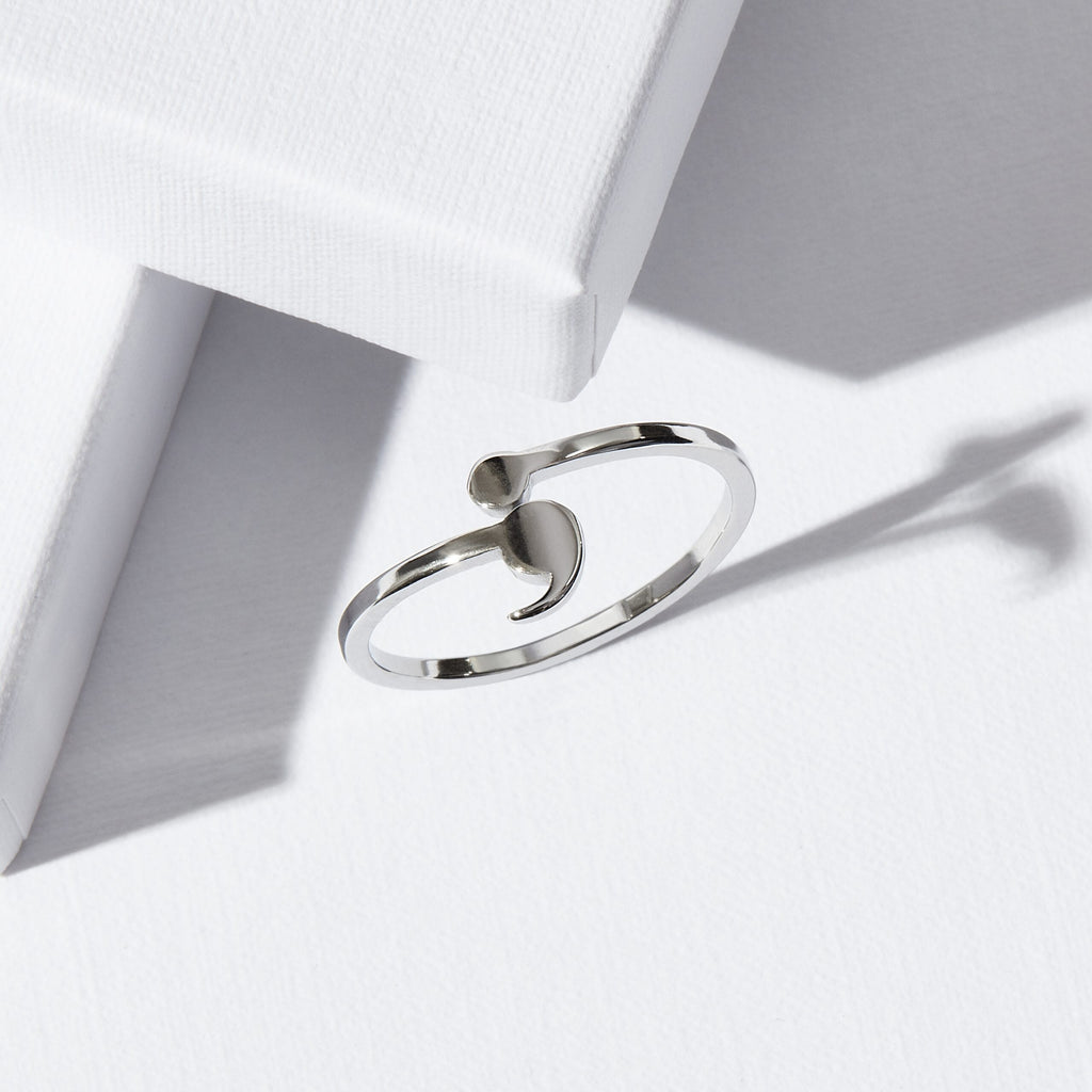 Schlanker Semikolon-Ring - Stärke-Ring