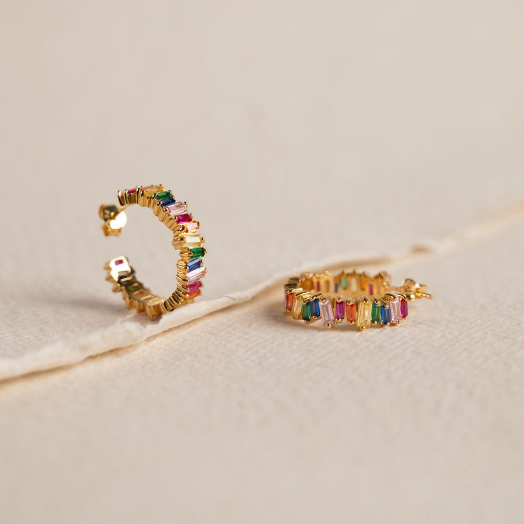 Veronica - Regenbogen Goldene Creolen Ohrringe